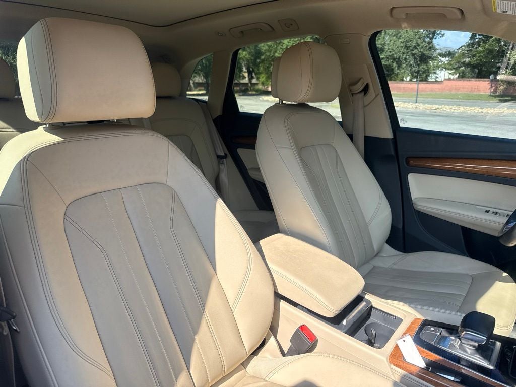 2022 Audi Q5 45 S line Premium Plus quattro