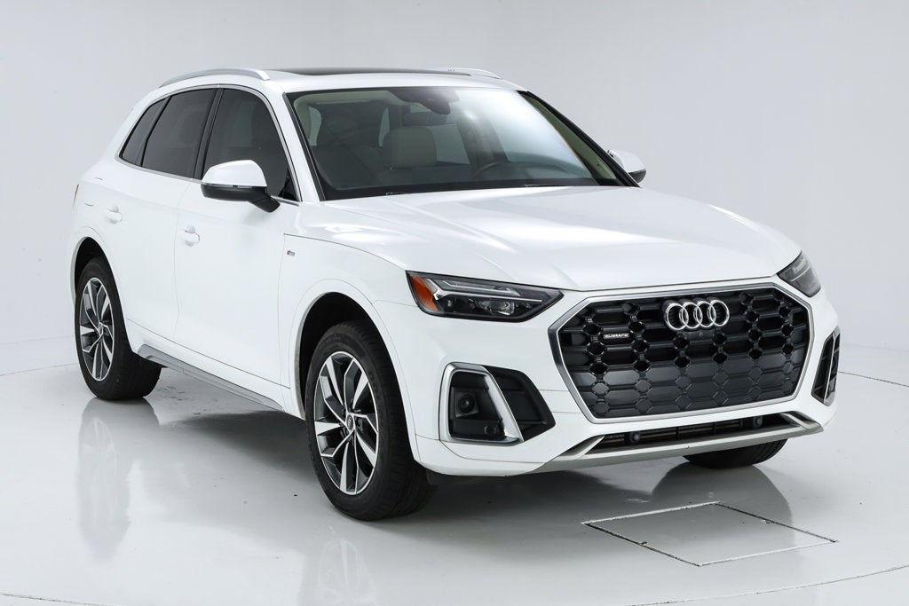 2022 Audi Q5 45 S line Premium Plus quattro