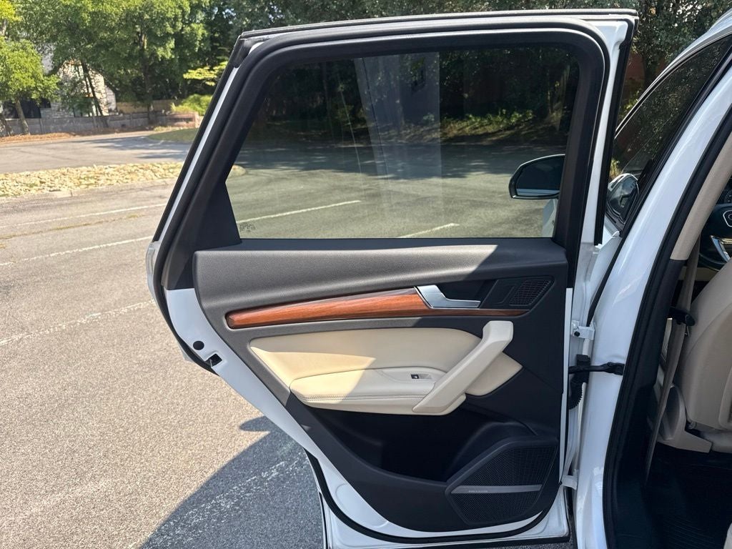 2022 Audi Q5 45 S line Premium Plus quattro