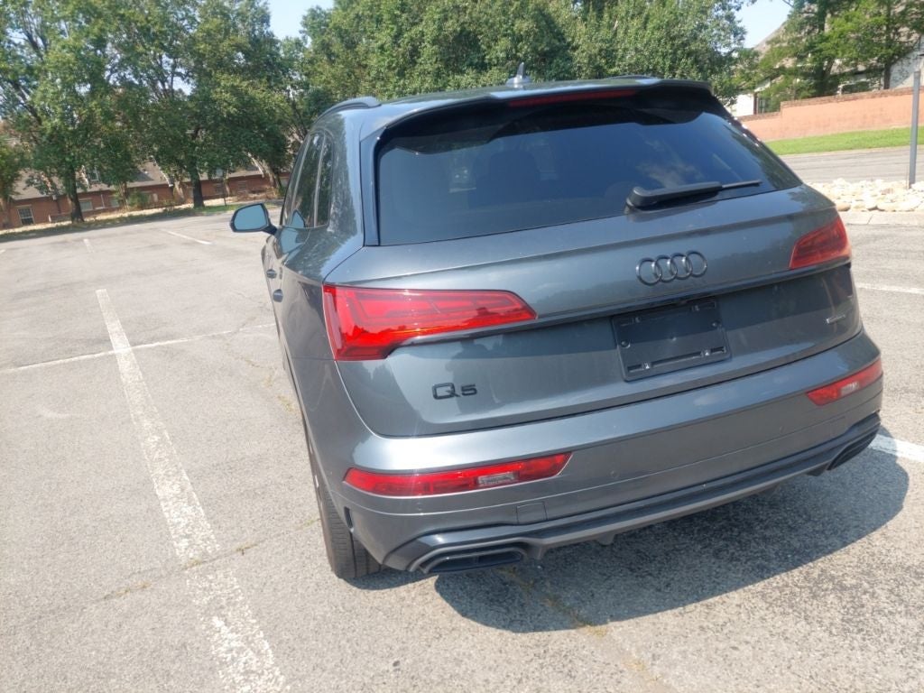 2023 Audi Q5 45 S line Premium quattro
