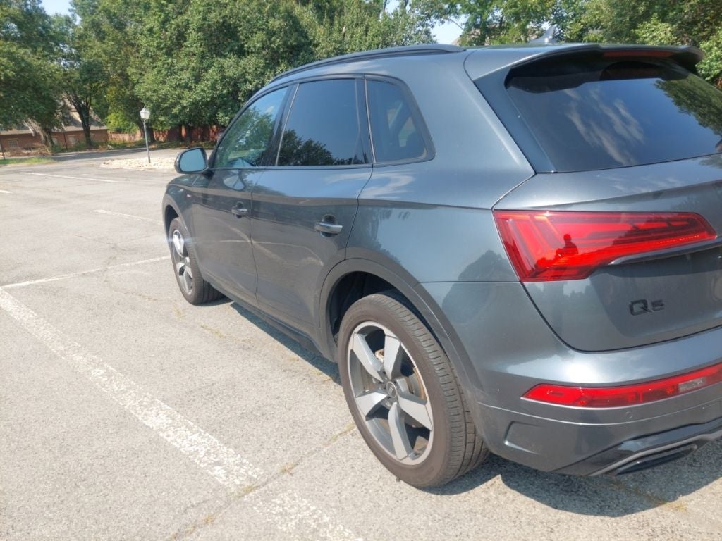 2023 Audi Q5 45 S line Premium quattro