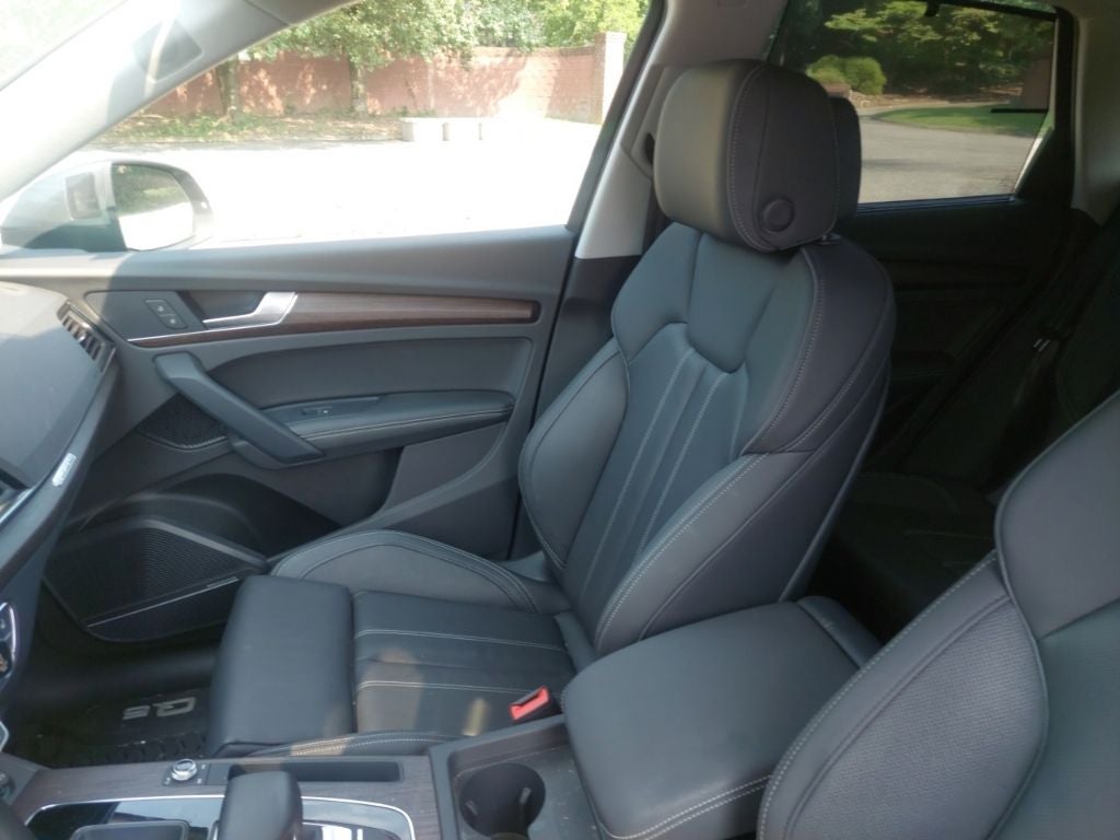 2023 Audi Q5 45 S line Premium quattro
