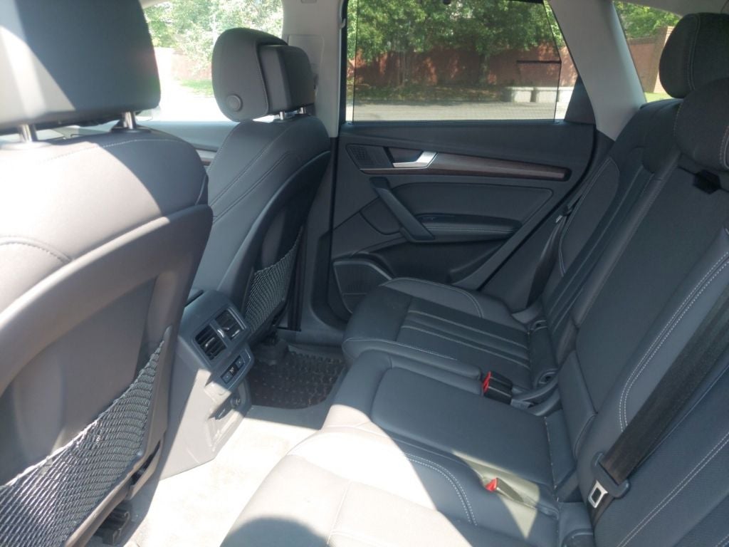 2023 Audi Q5 45 S line Premium quattro