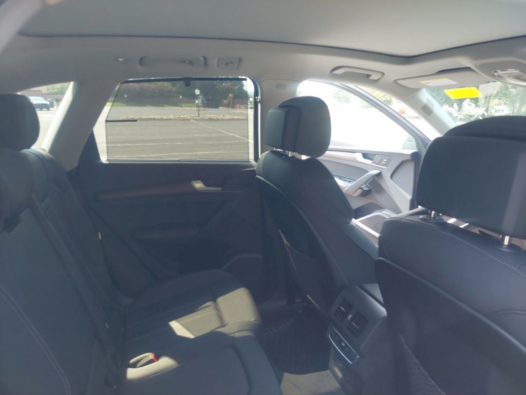 2023 Audi Q5 45 S line Premium quattro