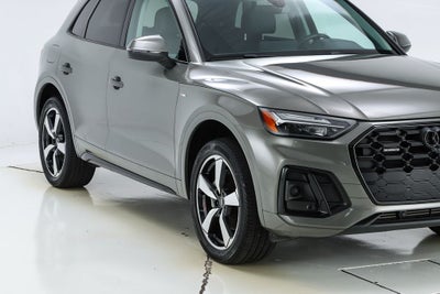 2023 Audi Q5 45 S line Premium Plus quattro