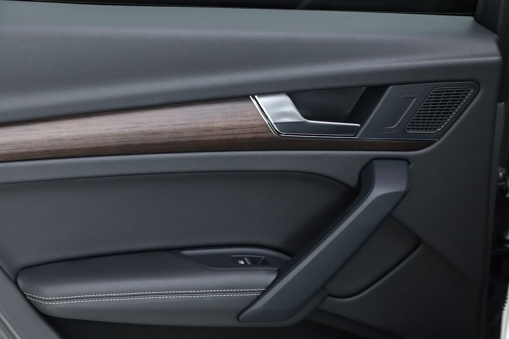 2023 Audi Q5 45 S line Premium Plus quattro