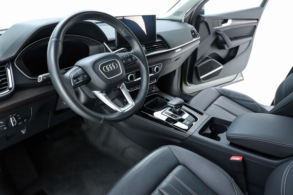 2023 Audi Q5 45 S line Premium Plus quattro