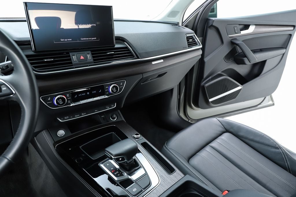 2023 Audi Q5 45 S line Premium Plus quattro