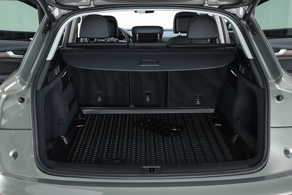 2023 Audi Q5 45 S line Premium Plus quattro