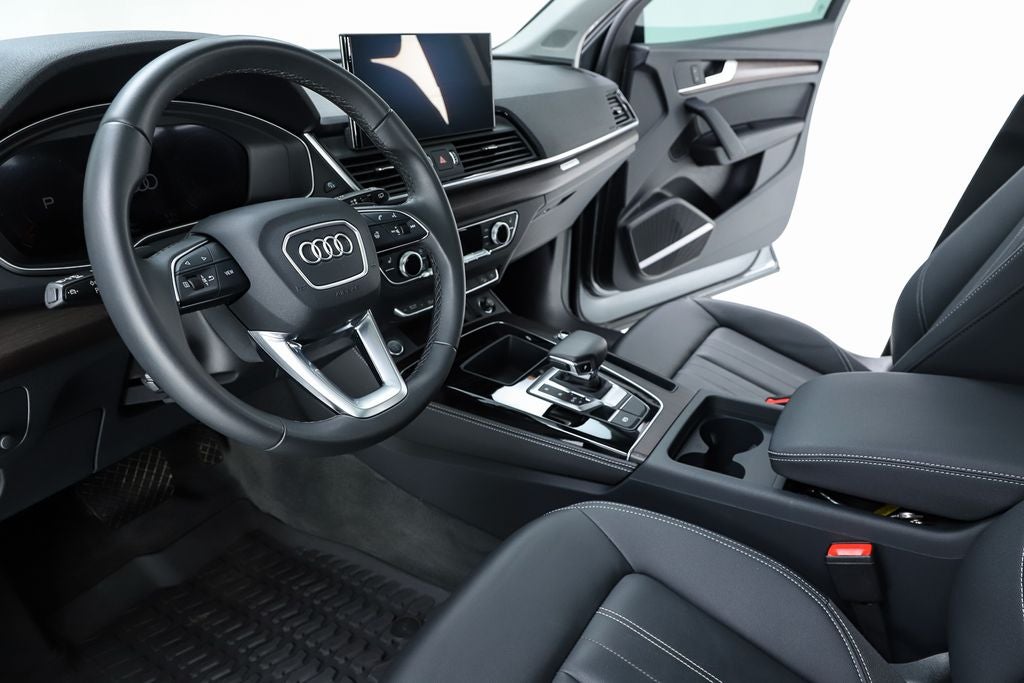 2023 Audi Q5 45 S line Premium Plus quattro