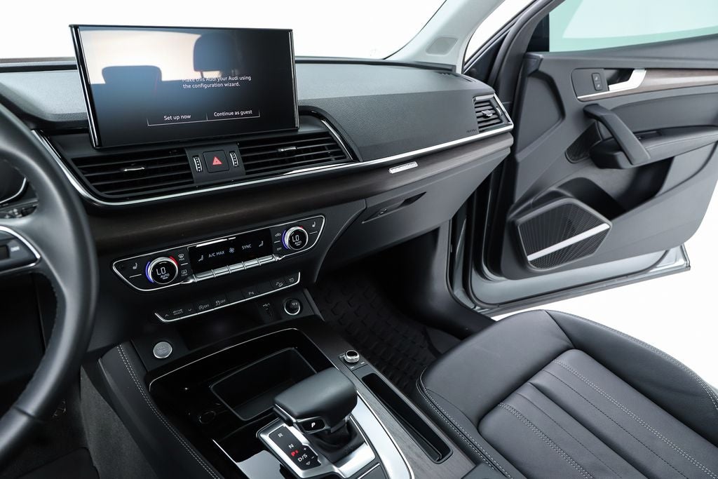 2023 Audi Q5 45 S line Premium Plus quattro