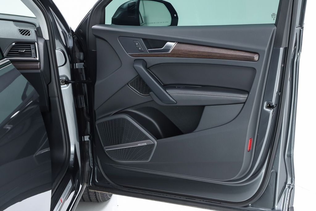 2023 Audi Q5 45 S line Premium Plus quattro