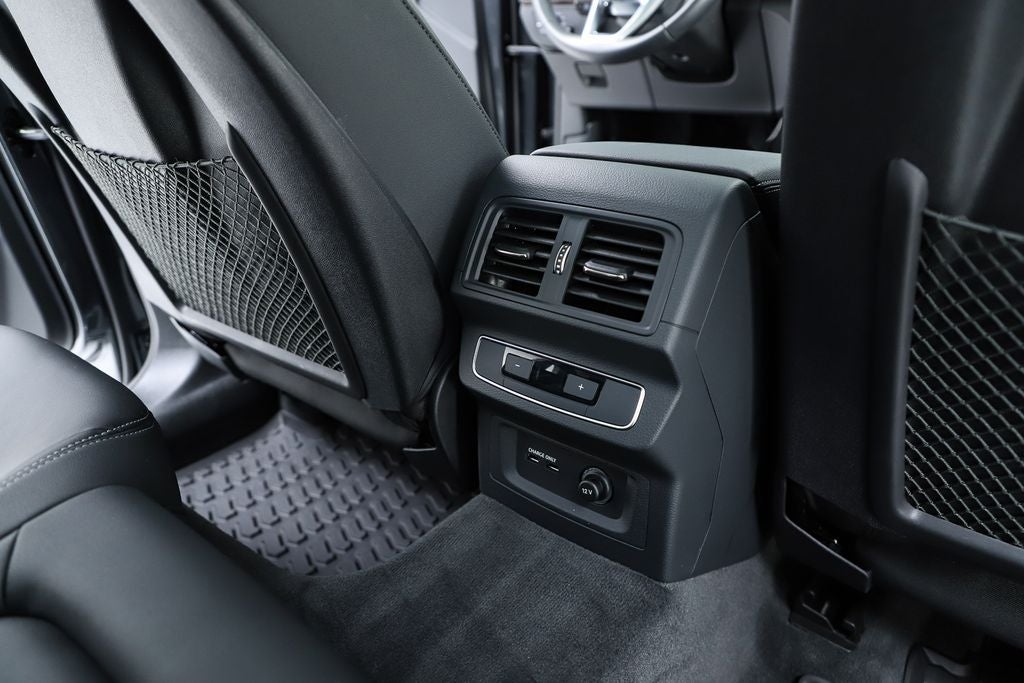 2023 Audi Q5 45 S line Premium Plus quattro