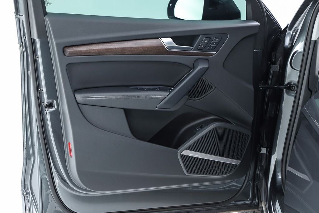 2023 Audi Q5 45 S line Premium Plus quattro