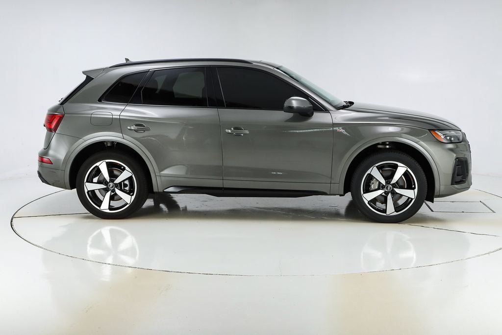 2023 Audi Q5 45 S line Premium quattro