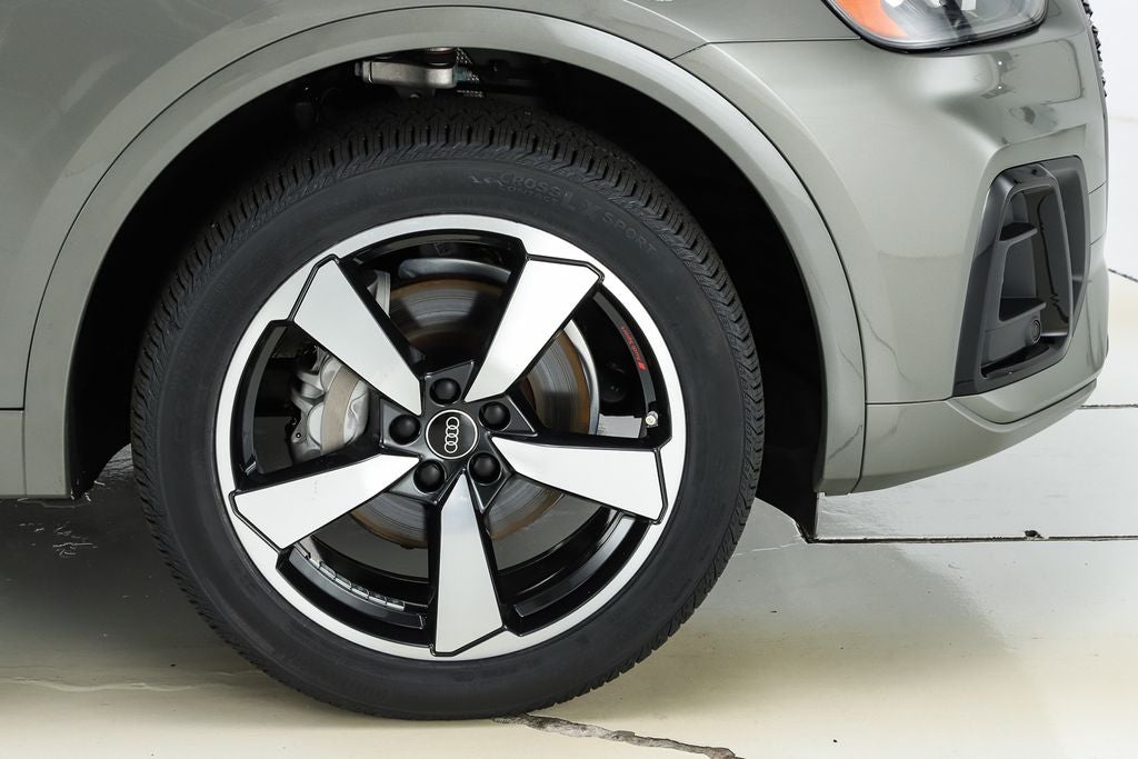 2023 Audi Q5 45 S line Premium quattro