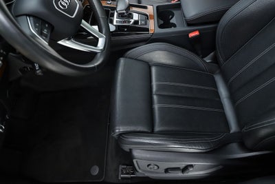 2023 Audi Q5 45 S line Premium quattro