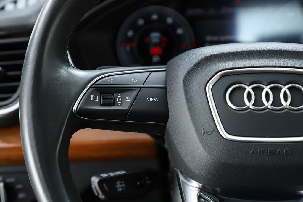 2023 Audi Q5 45 S line Premium quattro