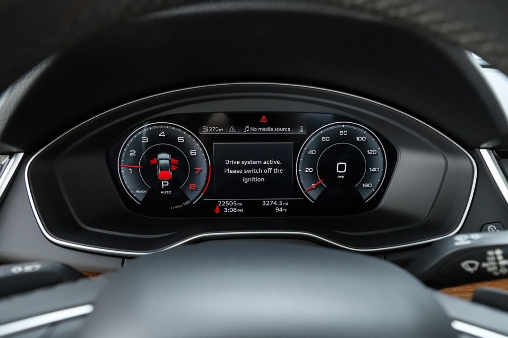 2023 Audi Q5 45 S line Premium quattro