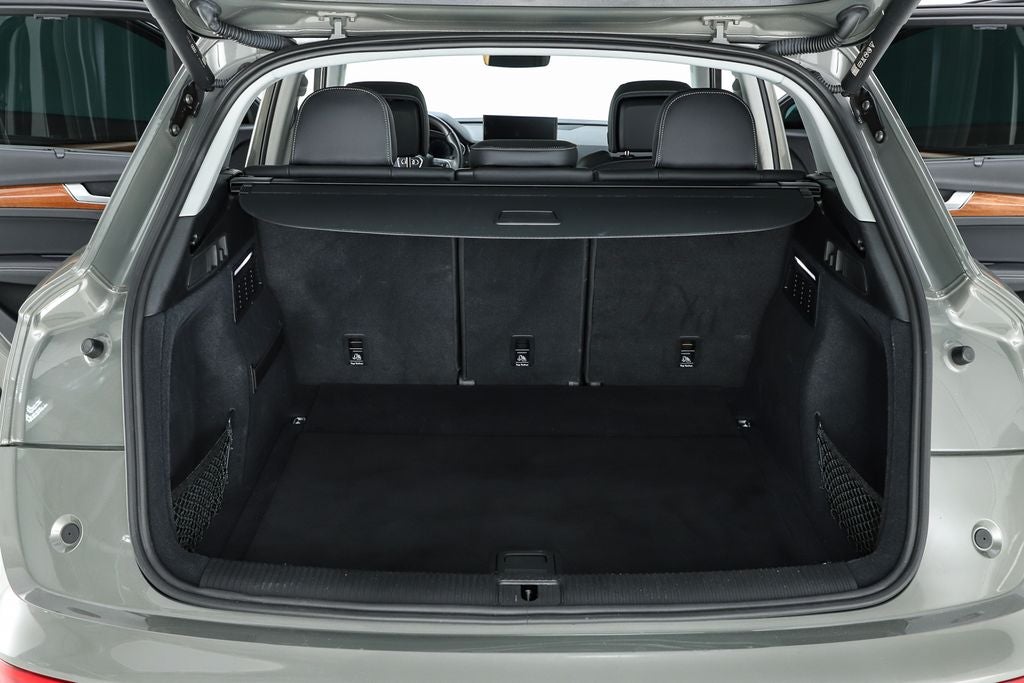 2023 Audi Q5 45 S line Premium quattro
