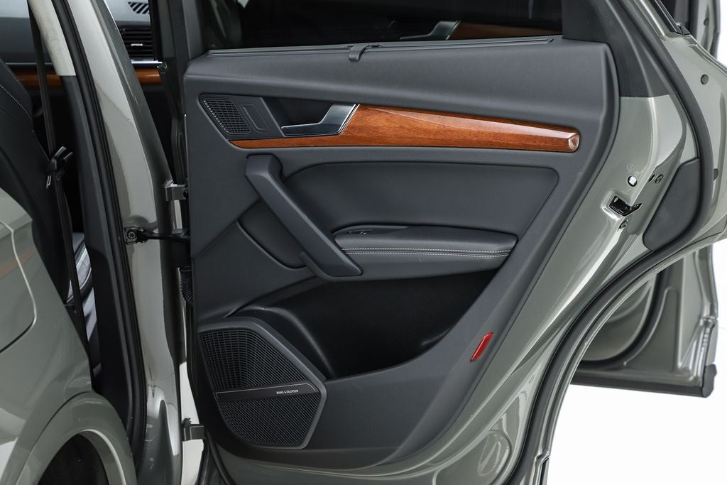 2023 Audi Q5 45 S line Premium quattro