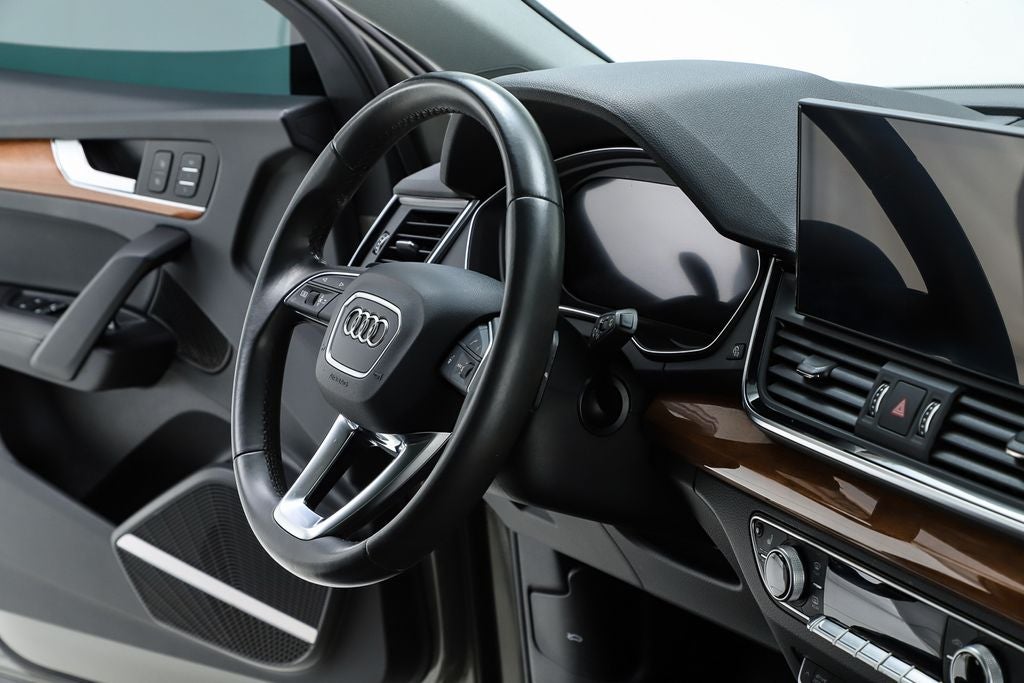 2023 Audi Q5 45 S line Premium quattro