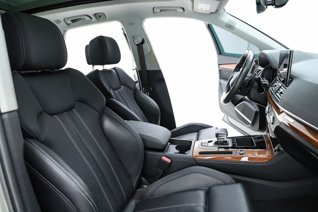 2023 Audi Q5 45 S line Premium quattro