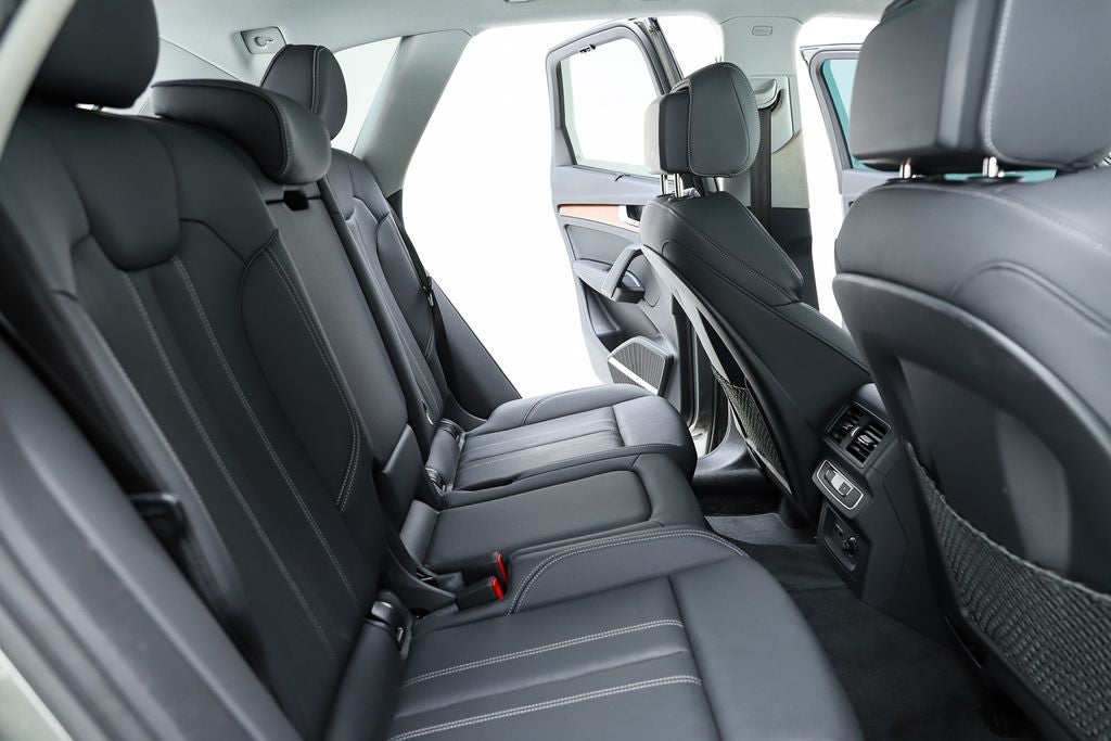 2023 Audi Q5 45 S line Premium quattro