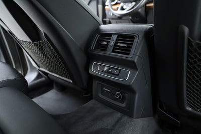 2023 Audi Q5 45 S line Premium quattro