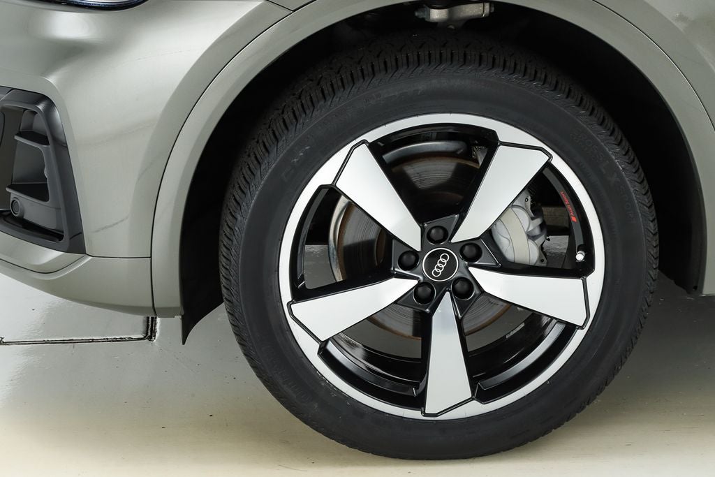 2023 Audi Q5 45 S line Premium quattro