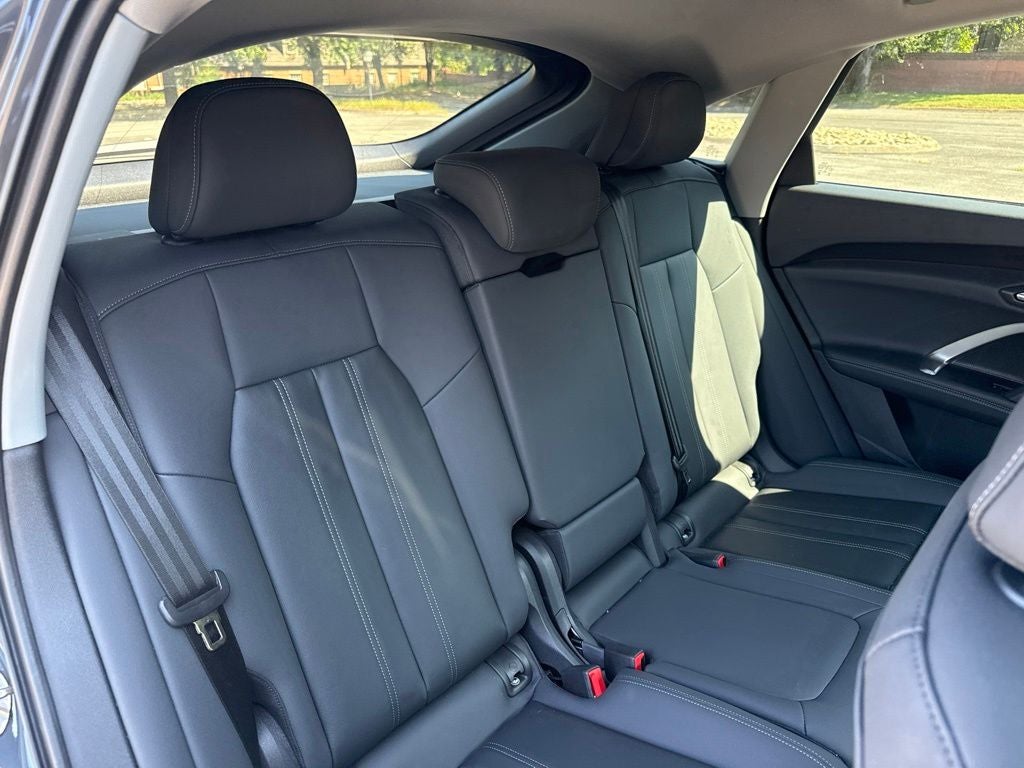 2025 Audi Q5 Sportback 2.0T Premium Plus quattro