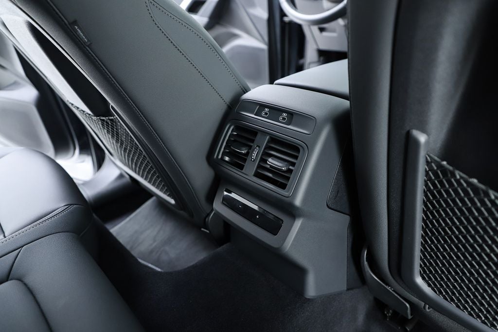 2025 Audi Q5 Sportback 2.0T Premium Plus quattro