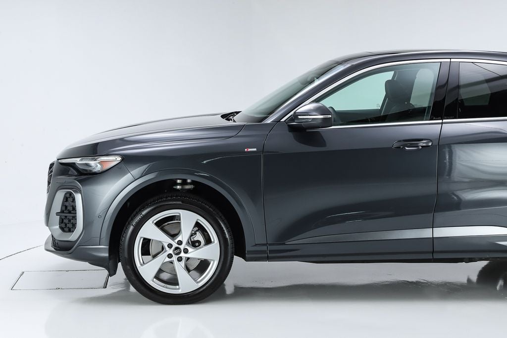 2025 Audi Q5 Sportback 2.0T Premium Plus quattro