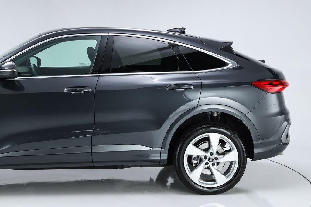 2025 Audi Q5 Sportback 2.0T Premium Plus quattro