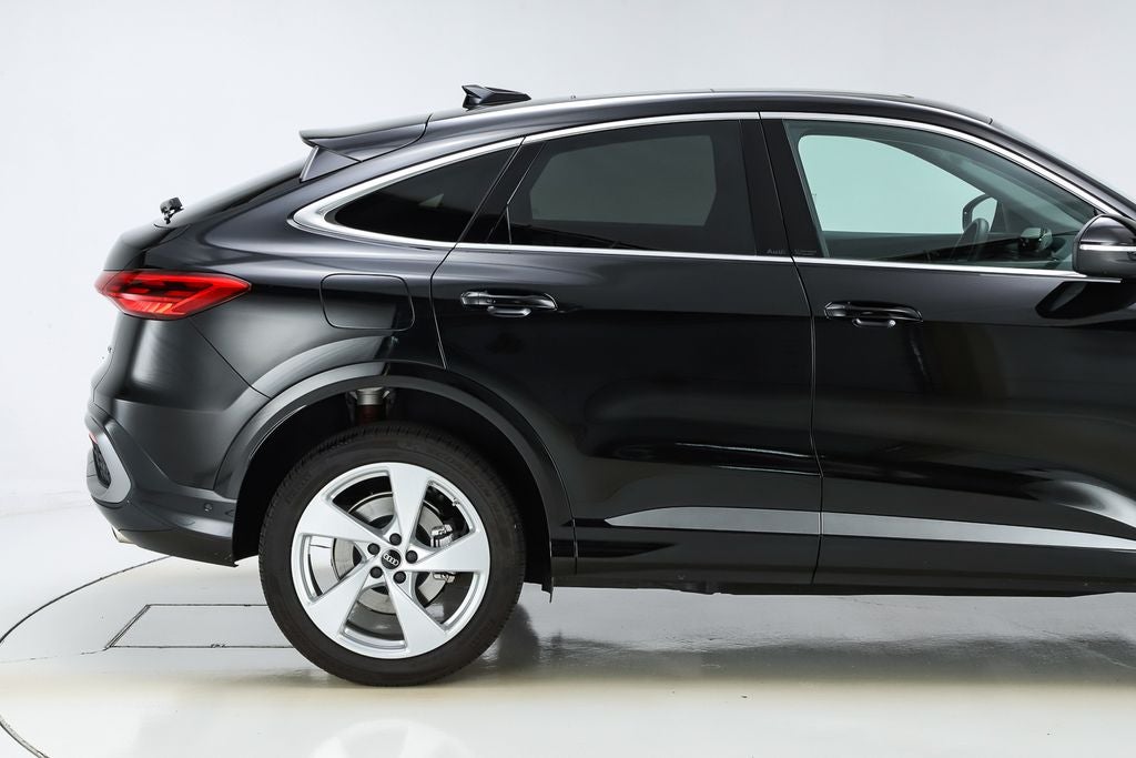 2025 Audi Q5 Sportback 2.0T Premium Plus quattro
