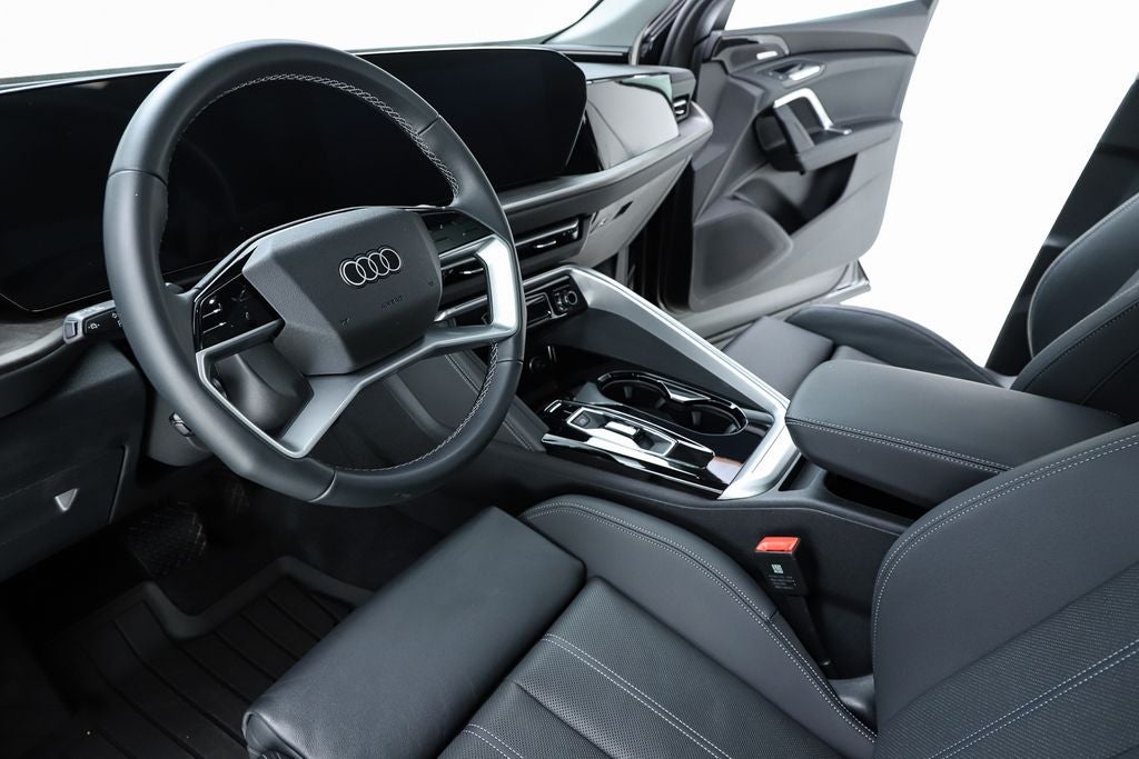 2025 Audi Q5 Sportback 2.0T Premium Plus quattro