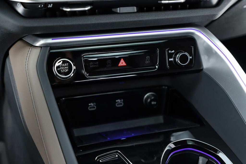 2025 Audi Q5 Sportback 2.0T Premium Plus quattro