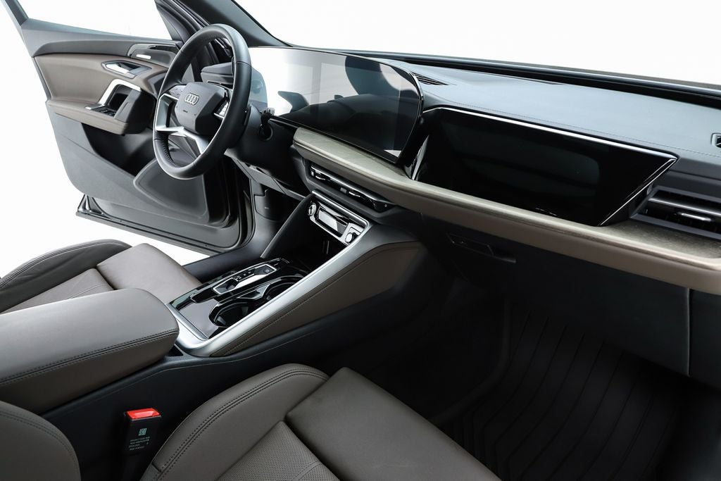2025 Audi Q5 Sportback 2.0T Premium Plus quattro
