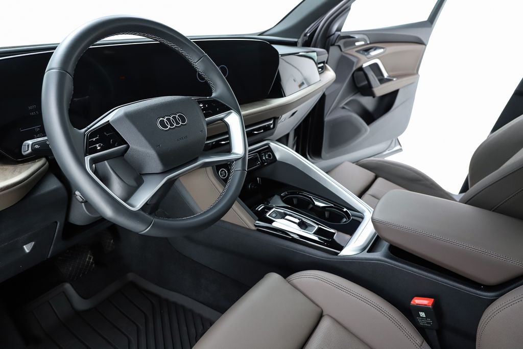 2025 Audi Q5 Sportback 2.0T Premium Plus quattro