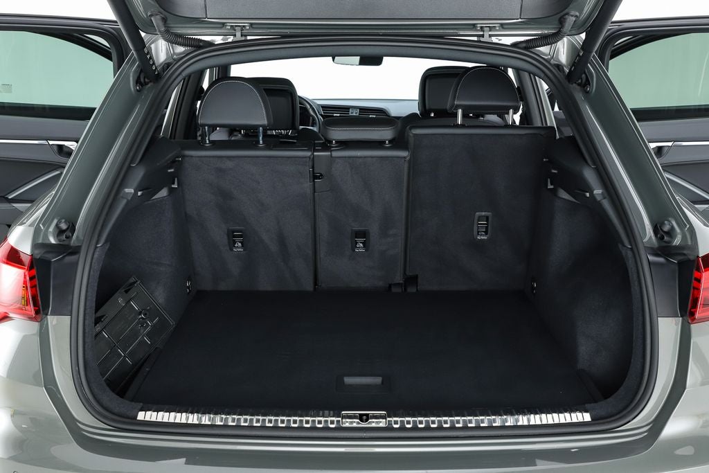 2024 Audi Q3 Premium Plus S Line quattro