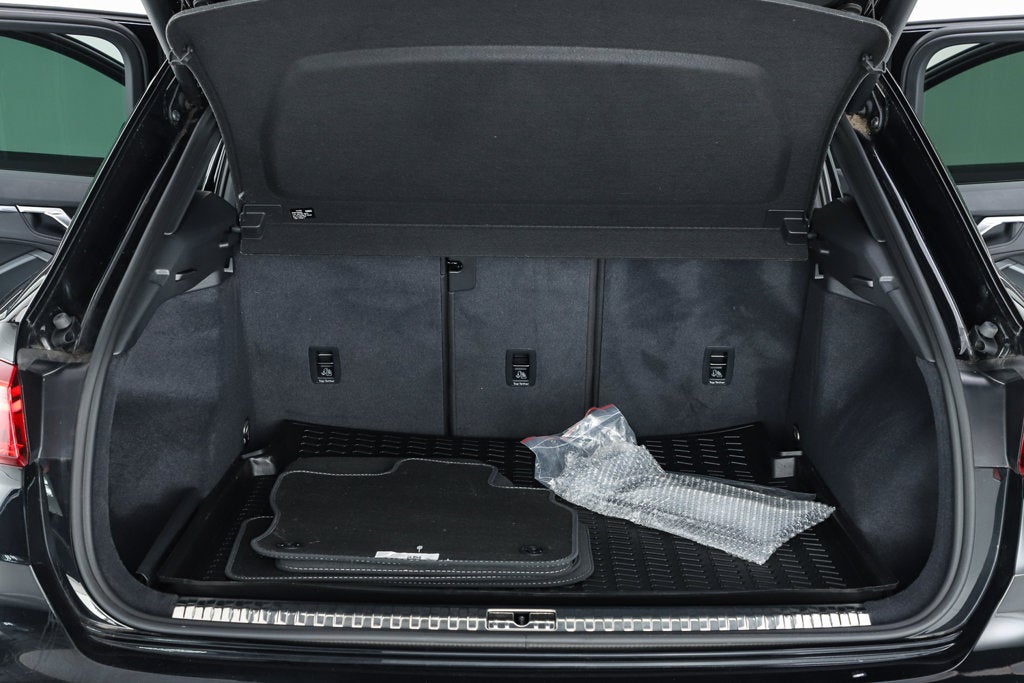 2023 Audi Q3 Premium Plus S Line quattro