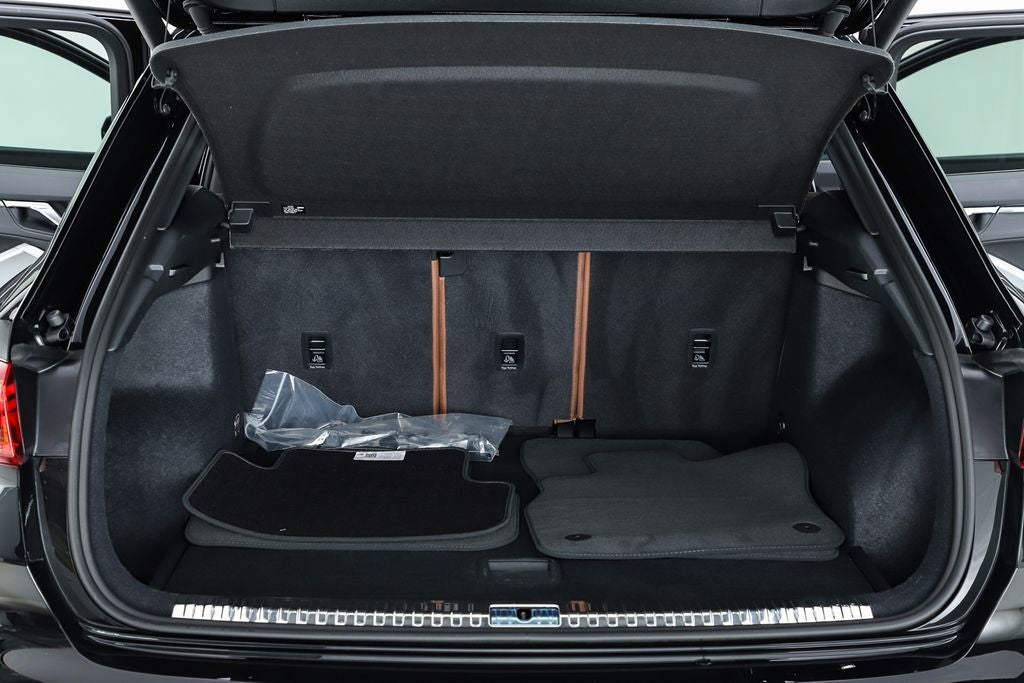 2025 Audi Q3 Premium Plus S Line quattro