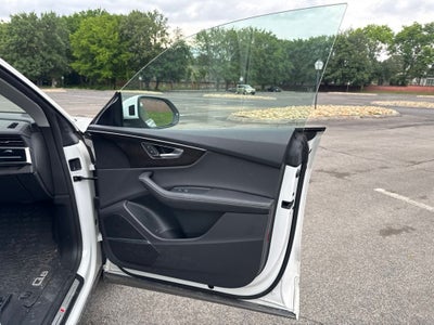 2023 Audi Q8 55 Premium Plus quattro
