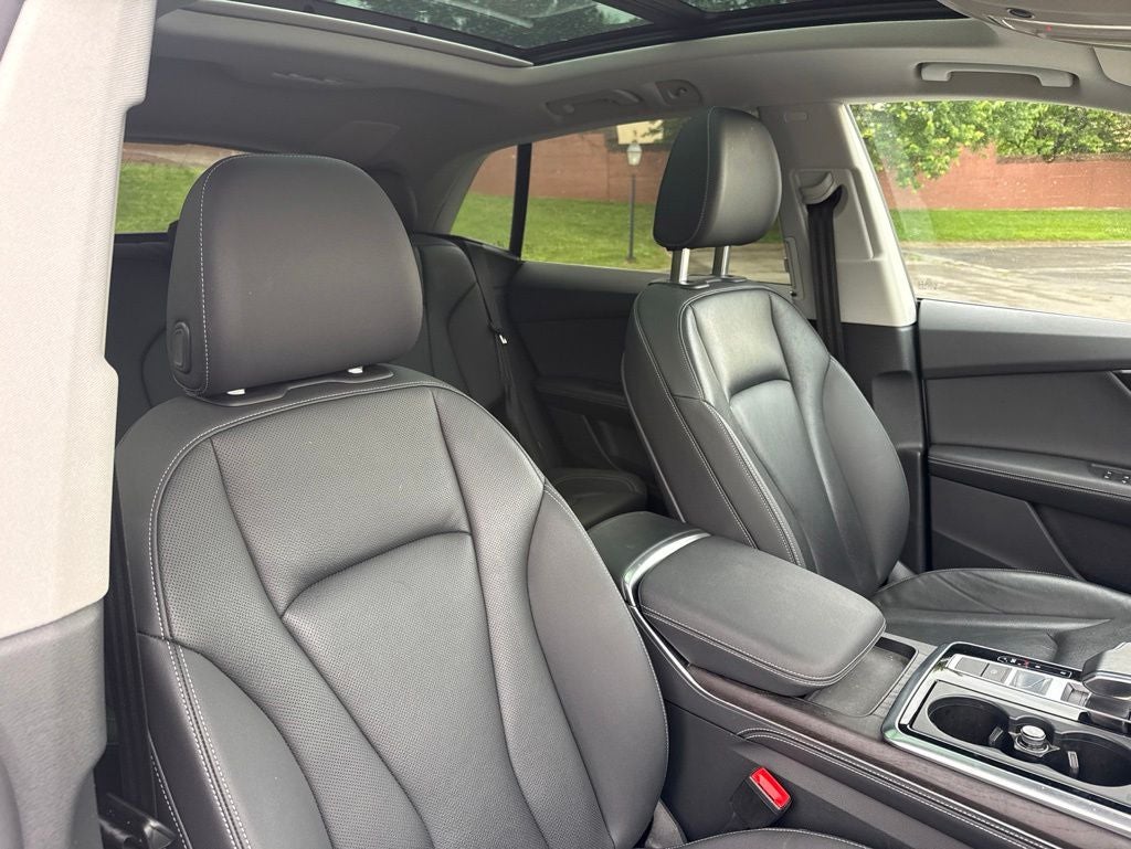 2023 Audi Q8 55 Premium Plus quattro