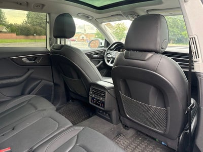2023 Audi Q8 55 Premium Plus quattro