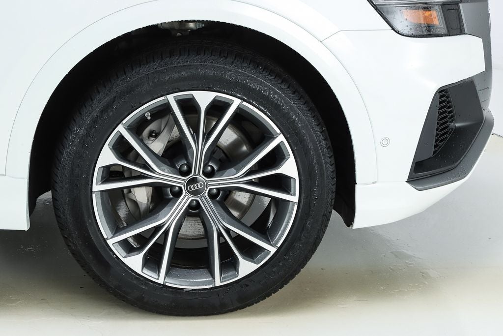 2023 Audi Q8 55 Premium Plus quattro