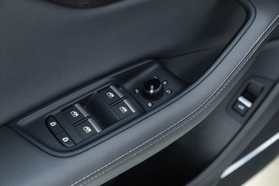 2023 Audi Q8 55 Premium Plus quattro