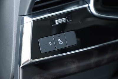 2023 Audi Q8 55 Premium Plus quattro