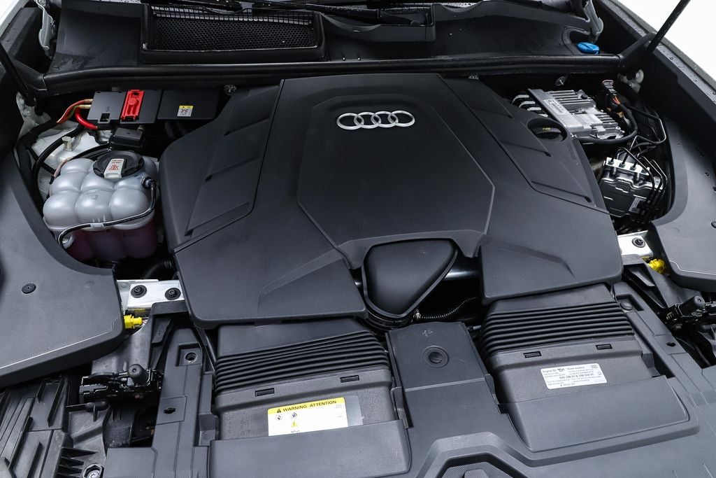2023 Audi Q8 55 Premium Plus quattro