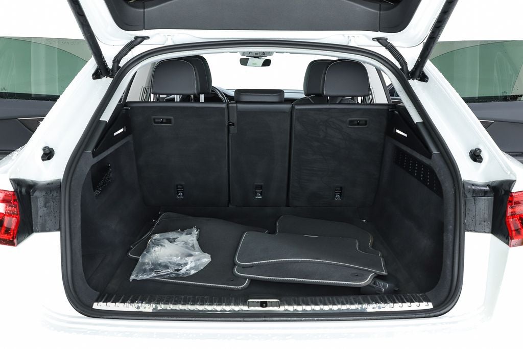 2023 Audi Q8 55 Premium Plus quattro